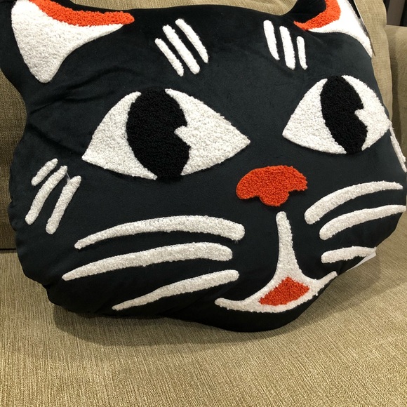 Novogratz Halloween Cat Pillow - Picture 2 of 11